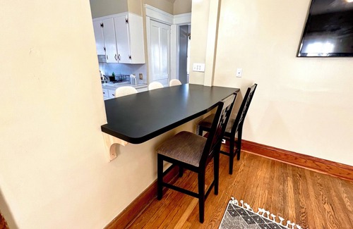 Cortland Casa | Wonderful 5-bedroom house steps from downtown and SUNY Cortland!