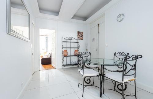 Gambetta Apartamento | Wonderful and bright apartment close to everything