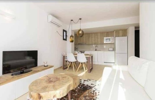 Son Carrio Apartamento | Maravilloso apto. de diseño a 1 minuto de la playa