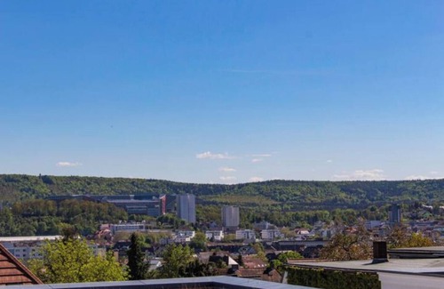 Kaiserslautern Apartamento | Wonderful apartment in a practical location