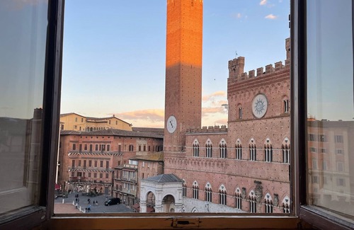 Siena Historical Center Apartamento | Maravilloso apartamento en el corazón de Siena: Piazza del Campo | Palacio Giorgi