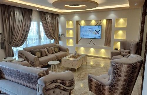 Al Duqqi Apartamento | Wonderful apartment on Egyptian hunting club