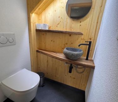 Oberried am Brienzersee Apartamento | Wonderful Apartment with Lake View