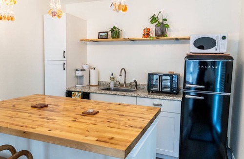 Bonita Springs Apartamento | WONDERFUL BONITA SPRINGS VACATION RETREAT-BEAUTIFUL STUDIO W/PRIVATE HEATED POOL