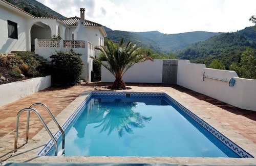 Sella Chalet De Esquí | Maravilloso chalet en las montañas - ideal para caminar, montar en bicicleta y relajarse