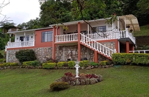 Tena Casa | Wonderful Country House "Aranjuez"! 1 hour from Bogota