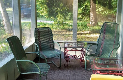 Shelby Cabina | Wonderful family cottage with beautiful, huge, white sand Lake Michigan beach