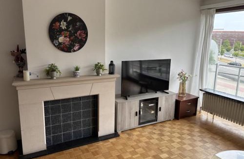 Sint-Michiels Apartamento | Wonderful family stay in Brugge