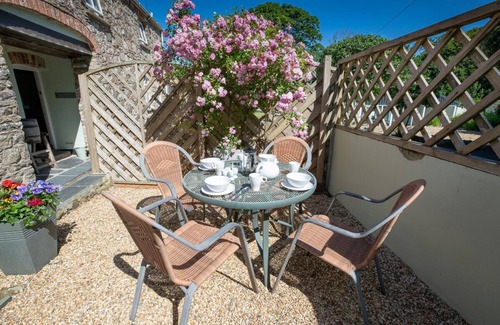 Haverfordwest Cabaña | Maravillosa casa de vacaciones, zona tranquila con piscina cubierta climatizada