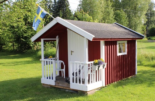 Lekeryd Chalet De Esquí | Wonderful vacation home on a lakeside property in Småland