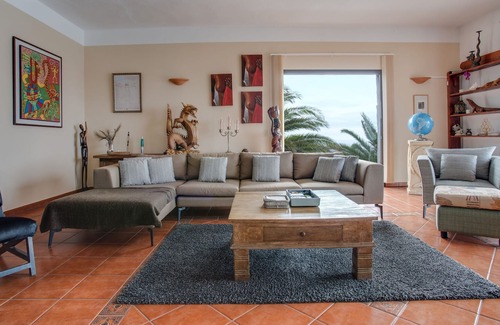 La Asomada Chalet De Esquí | Maravillosa casa Pure La Asomada con increibles vistas al mar, WiFi y piscina
