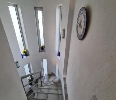 Flogita Casa | Wonderful house with private garden