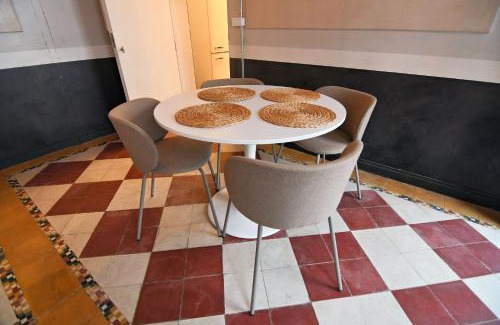Embajadores Apartamento | Wonderful Loft in Atocha