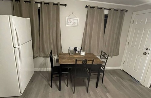 Norwich Apartamento | Wonderful new cozy 3 bedroom min from the casino