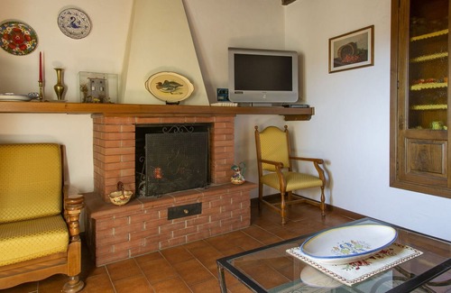 Piazza al Serchio Casa | Casa de vacaciones privada con WIFI, piscina privada, TV, balcón, mascotas permitida, aparcamiento