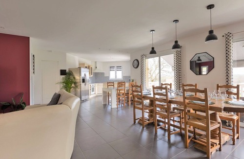 Saint-Martin-de-Seignanx Casa | Maravillosa casa de vacaciones privada para 8 personas con WIFI, piscina, A/C, TV y terraza