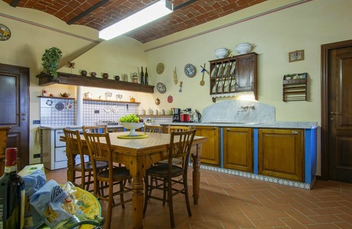 Capraia e Limite Villa | Casa de vacaciones privada con WIFI, piscina privada, TV, patio, vista panorámica, aparcamiento