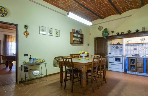 Capraia e Limite Villa | Casa de vacaciones privada con WIFI, piscina privada, TV, patio, vista panorámica, aparcamiento