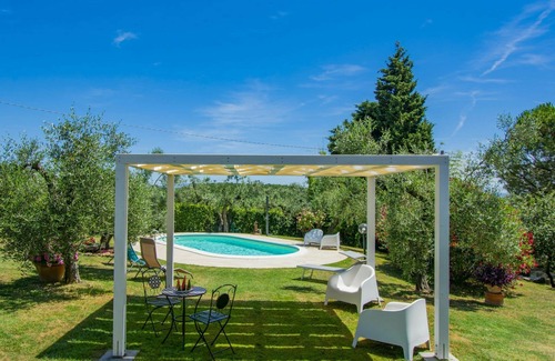 Capraia e Limite Villa | Casa de vacaciones privada con WIFI, piscina privada, TV, patio, vista panorámica, aparcamiento