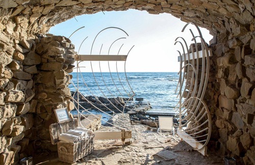 Santa Marinella Villa | Casa de vacaciones privada con WIFI, jacuzzi, A/C, TV, terraza, mascotas permitida, aparcamiento