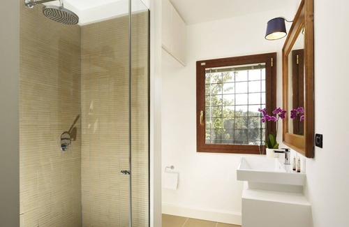 Cassia Otro | Preciosa casa de vacaciones privada para 4 personas con piscina privada, WIFI, A/C y TV
