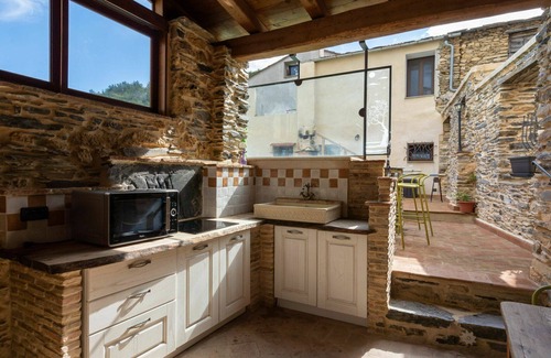 Prela Casa | Casa de vacaciones privada con piscina privada, WIFI, TV, terraza, vista panorámica, aparcamiento