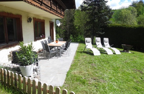 Bischofshofen Casa | Maravillosa casa de vacaciones privada con WIFI, TV, terraza, vista panorámica, aparcamiento