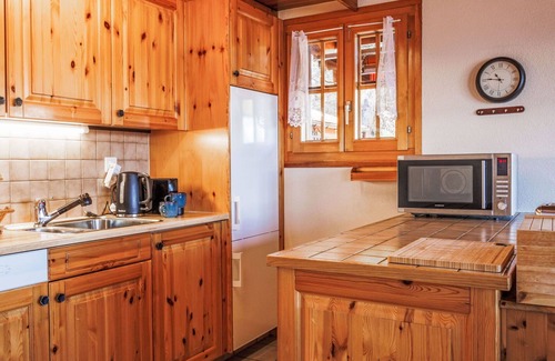 Nendaz Casa | Preciosa casa de vacaciones privada para 8 personas con WIFI, TV, terraza y aparcamiento