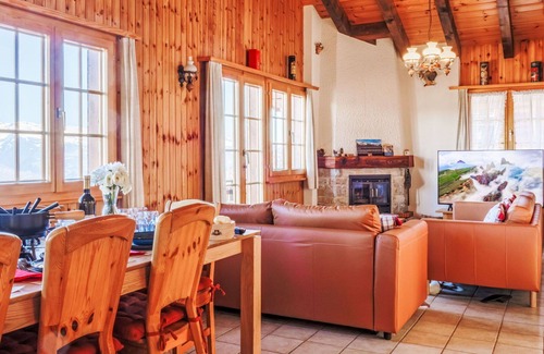Nendaz Casa | Preciosa casa de vacaciones privada para 8 personas con WIFI, TV, terraza y aparcamiento