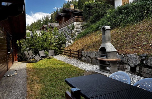 Nendaz Casa | Preciosa casa de vacaciones privada para 8 personas con WIFI, TV, terraza y aparcamiento