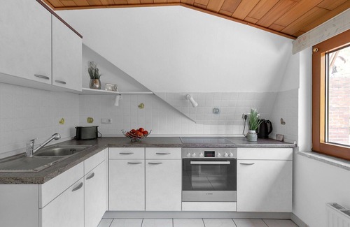 Butjadingen Casa | Preciosa casa de vacaciones privada con WIFI, TV, terraza, mascotas permitida y aparcamiento