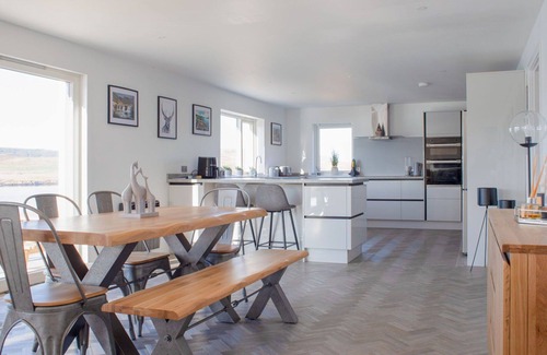 Greshornish Casa | Maravillosa casa de vacaciones privada para 6 personas con WIFI, TV y aparcamiento