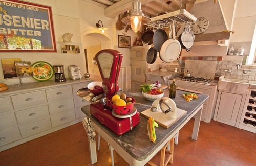 Pergine Valdarno Villa | Casa de vacaciones privada con piscina privada, A/C, WIFI, TV, mascotas permitida, cerca de Arezzo