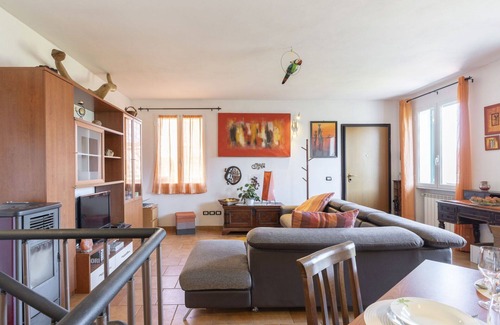 Villa Viani Casa | Casa de vacaciones privada con WIFI, terraza, mascotas permitida, vista panorámica, aparcamiento