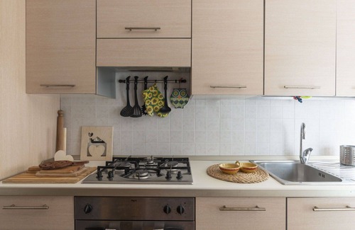 Villa Viani Casa | Casa de vacaciones privada con WIFI, terraza, mascotas permitida, vista panorámica, aparcamiento