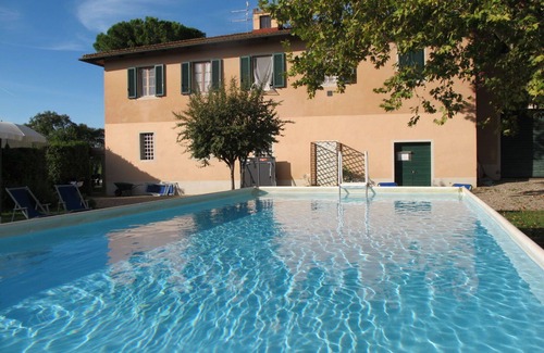 San Miniato Casa | Casa de vacaciones privada con WIFI, piscina privada, TV, patio, mascotas permitida, aparcamiento
