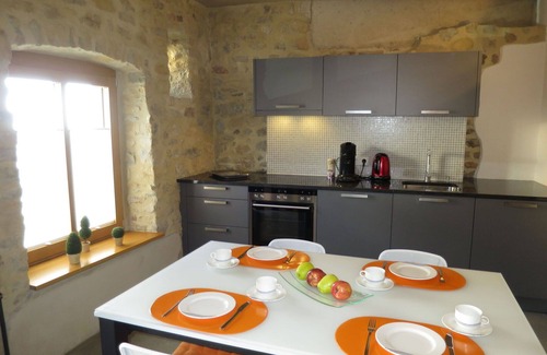 Grevenmacher Casa | Estupenda casa de vacaciones privada para 4 personas con WIFI y TV