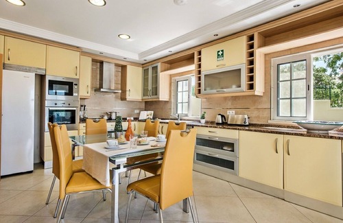 Pata de Cima Villa | Casa de vacaciones privada con piscina privada, WIFI, A/C, TV, terraza, vista panorámica
