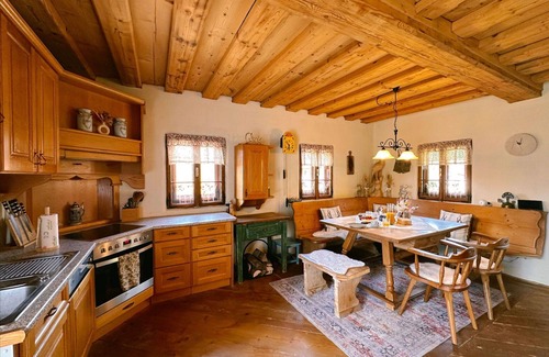 Brodingberg Casa | Estupenda casa de vacaciones privada con WIFI, jacuzzi, A/C, TV, patio, mascotas permitida