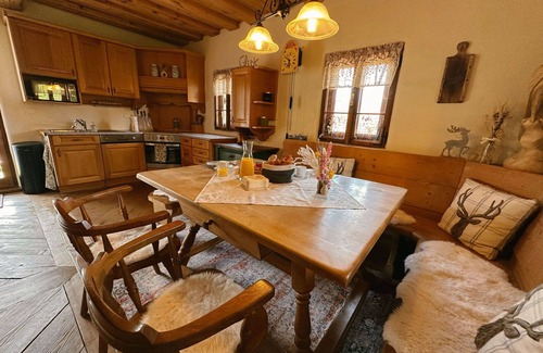 Brodingberg Casa | Estupenda casa de vacaciones privada con WIFI, jacuzzi, A/C, TV, patio, mascotas permitida