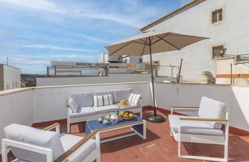 Centro histórico de Peniscola Casa | Maravillosa casa de vacaciones privada para 12 personas con WIFI, TV y terraza