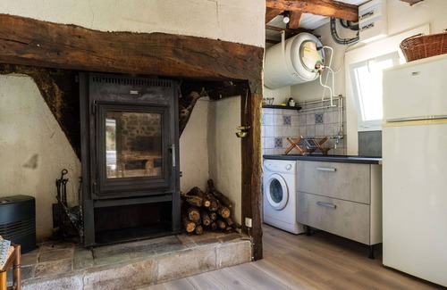 Teyssieu Casa | Preciosa casa de vacaciones privada para 4 personas con TV, terraza y mascotas permitida