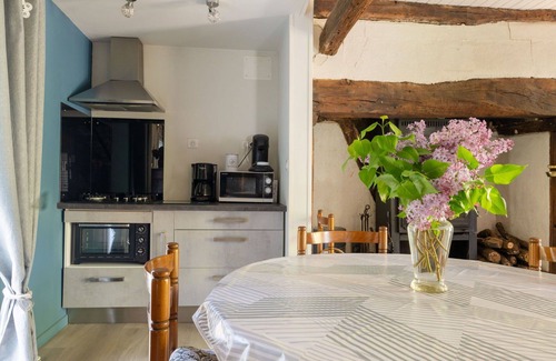 Teyssieu Casa | Preciosa casa de vacaciones privada para 4 personas con TV, terraza y mascotas permitida