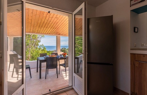 Pianotolli-Caldarello Casa | Preciosa casa de vacaciones privada para 6 personas con A/C, WIFI y terraza