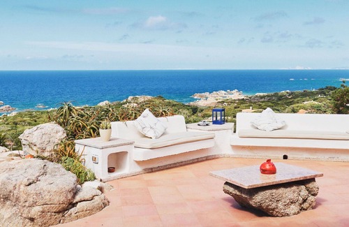 Portobello di Gallura Casa | Maravillosa casa de vacaciones privada con WIFI, TV, terraza, mascotas permitida y aparcamiento