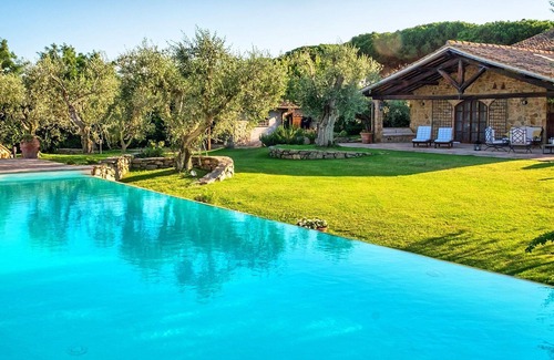 Capalbio Villa | Casa de vacaciones privada con jacuzzi, A/C, WIFI, piscina privada, TV, patio, vista panorámica