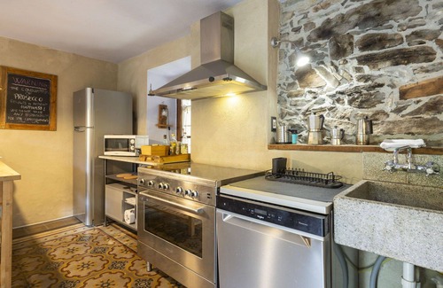 Mergozzo Casa | Preciosa casa de vacaciones privada para 6 personas con WIFI, TV, balcón y aparcamiento