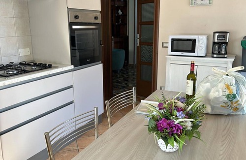 Villa Campanile Villa | Casa de vacaciones privada con piscina privada, A/C, WIFI, patio, aparcamiento, cerca de Lucca