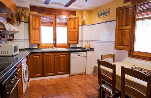 Cabanes Villa | Estupenda casa de vacaciones privada para 8 personas con WIFI, TV, terraza y aparcamiento