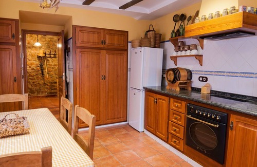 Cabanes Villa | Estupenda casa de vacaciones privada para 8 personas con WIFI, TV, terraza y aparcamiento